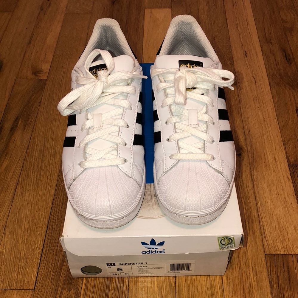 ADIDAS SUPERSTARS
